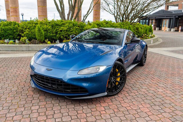 2022 Aston Martin Vantage 45