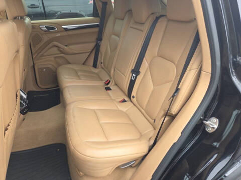 2016 Porsche Cayenne