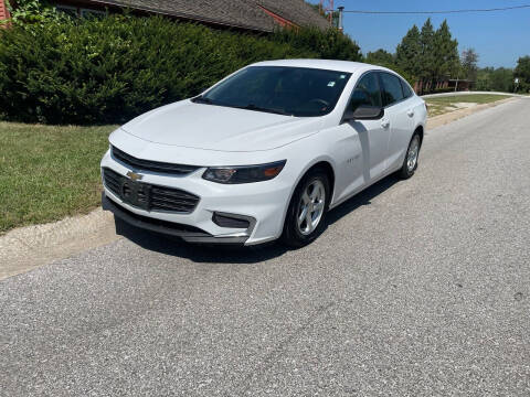 2018 Chevrolet Malibu for sale at Carport Enterprise in Kansas City MO
