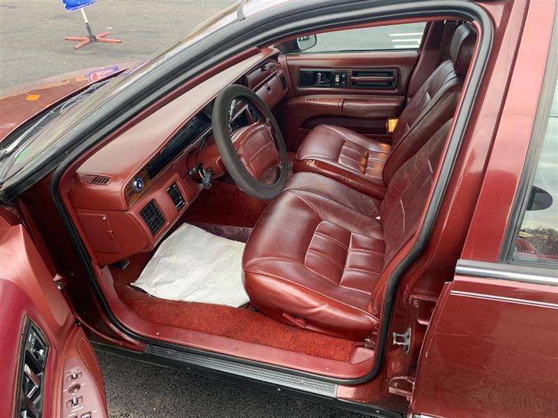 1992 Oldsmobile Custom Cruiser