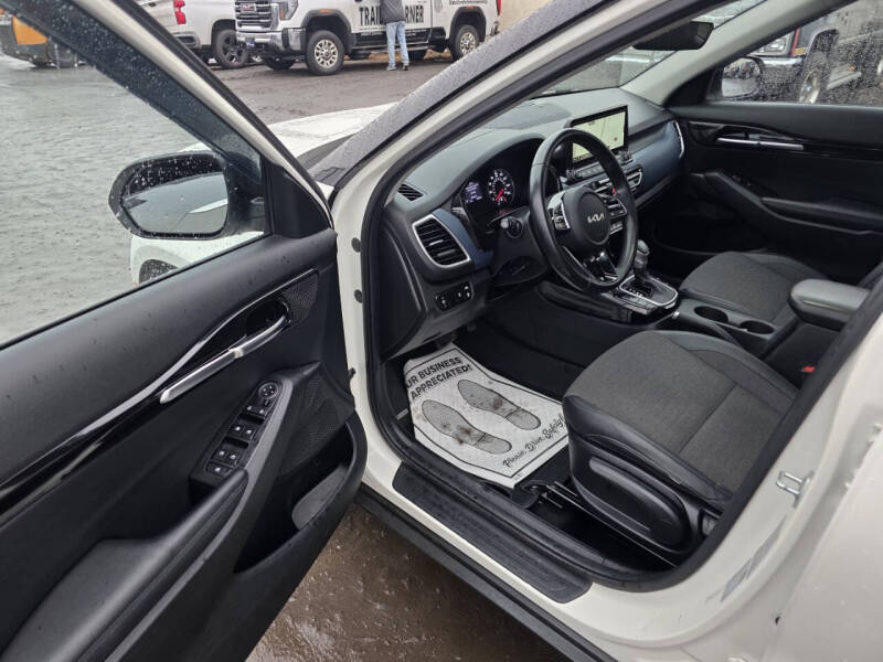 2022 Kia Seltos Nightfall