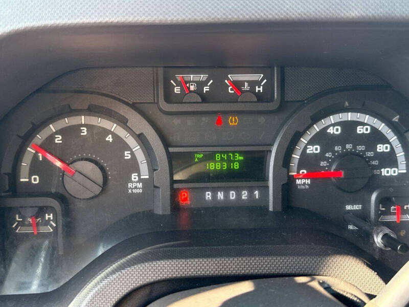 2010 Ford E-Series E-350 SD