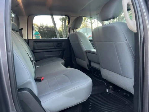 2017 RAM 1500 Express