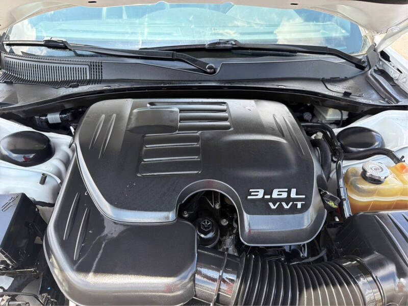 2016 Chrysler 300