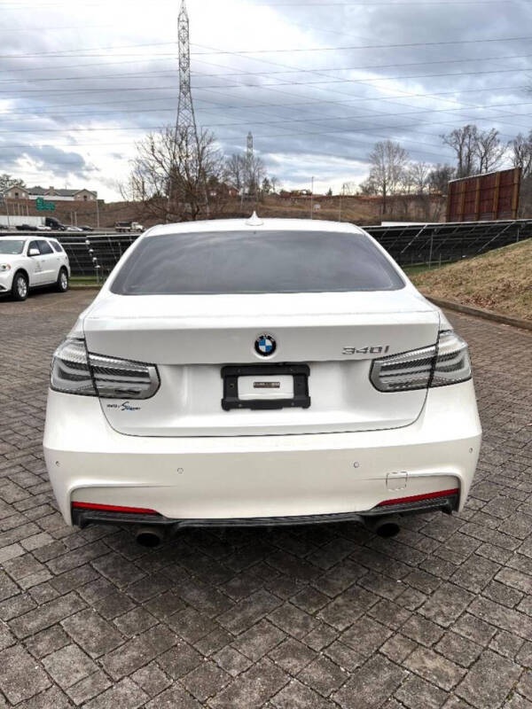 2018 BMW 3 Series 340i