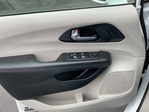 2020 Chrysler Pacifica Limited