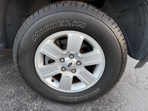 2008 Ford Explorer Sport Trac XLT