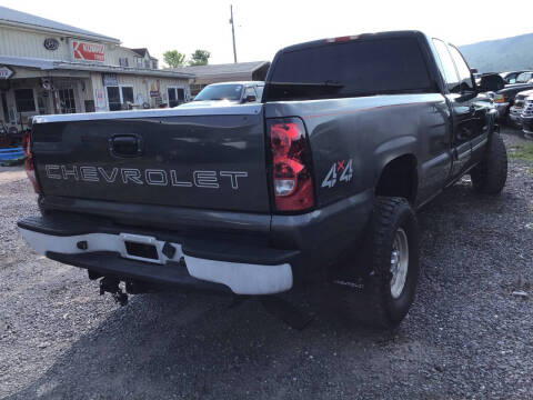 2003 Chevrolet Silverado 2500HD LS
