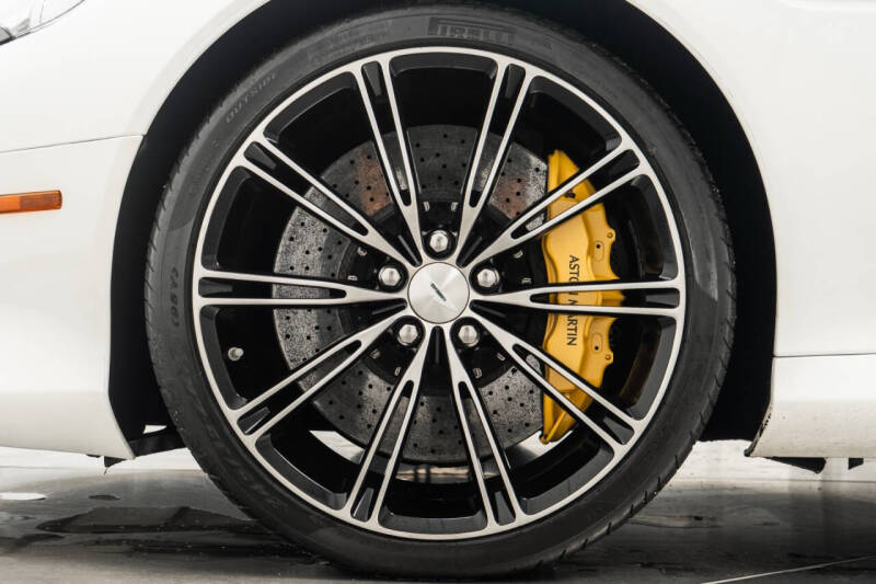 2014 Aston Martin DB9 Volante