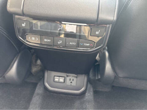 2025 Toyota Highlander Platinum