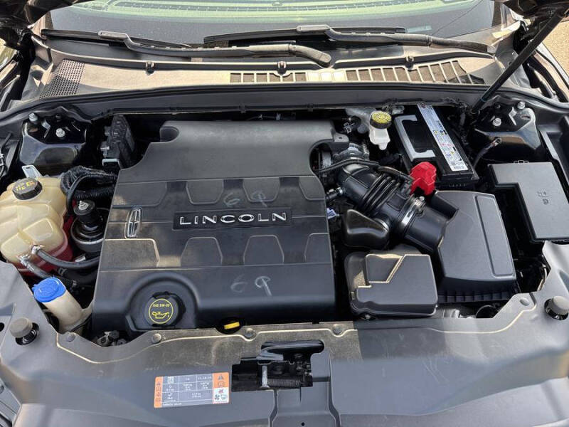 2019 Lincoln Continental Select