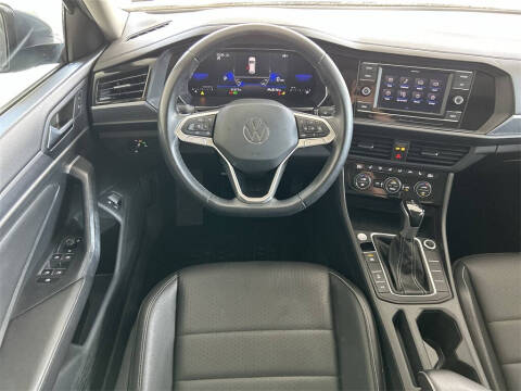 2024 Volkswagen Jetta SE