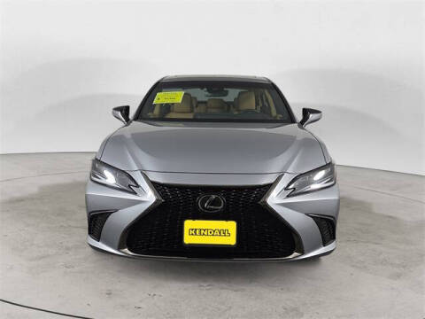 2024 Lexus ES 250