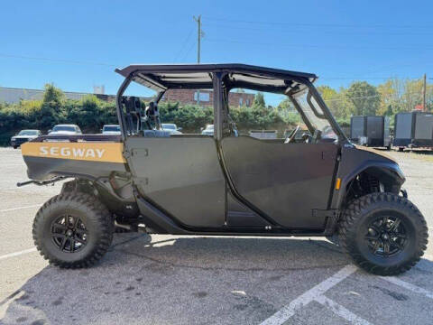 2025 Segway UT10 P Crew