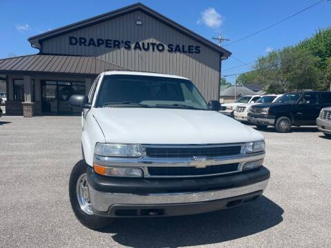 2001 Chevrolet Suburban for sale at Drapers Auto Sales in Peru IN