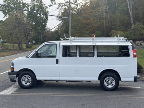 2017 Chevrolet Express 2500