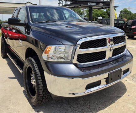 2016 RAM 1500 SLT
