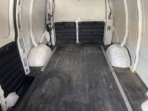 2011 Chevrolet Express 2500