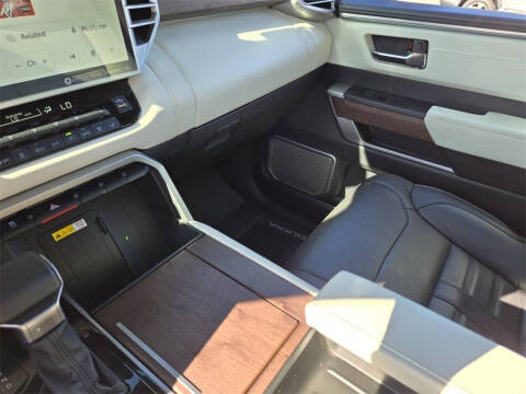 2024 Toyota Sequoia Capstone