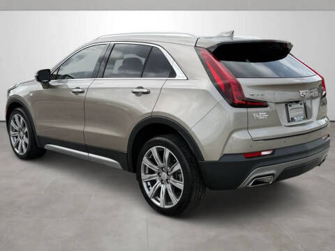 2023 Cadillac XT4 Premium Luxury