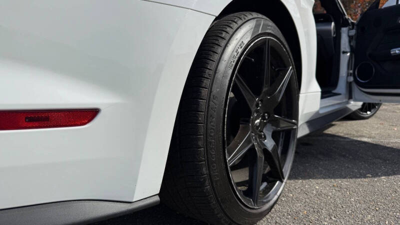 2020 Ford Mustang EcoBoost Premium