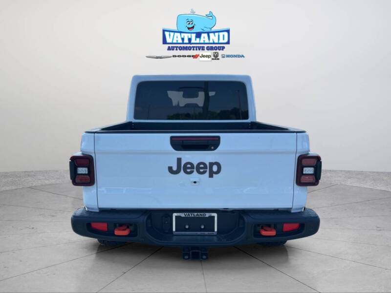 2026 Jeep Gladiator Mojave