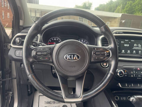 2017 Kia Sorento EX