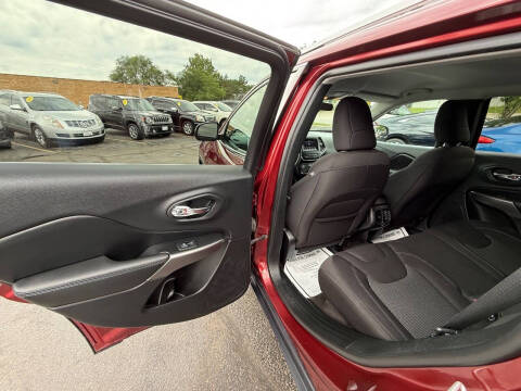 2019 Jeep Cherokee Latitude