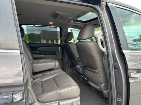 2011 Honda Odyssey EX-L w/DVD