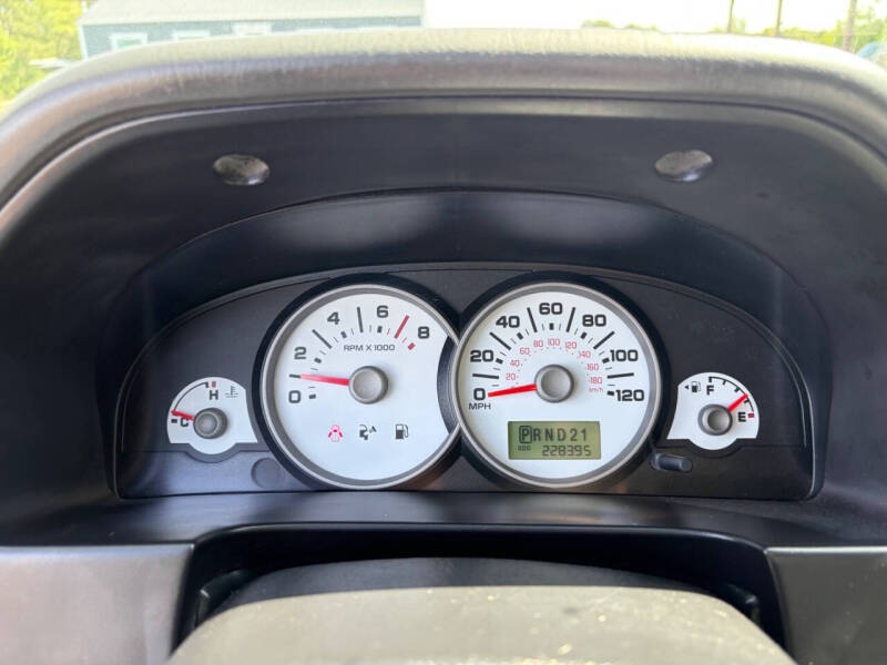 2006 Ford Escape XLS