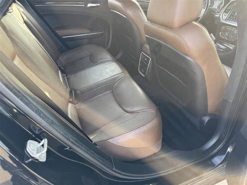 2018 Chrysler 300 Limited