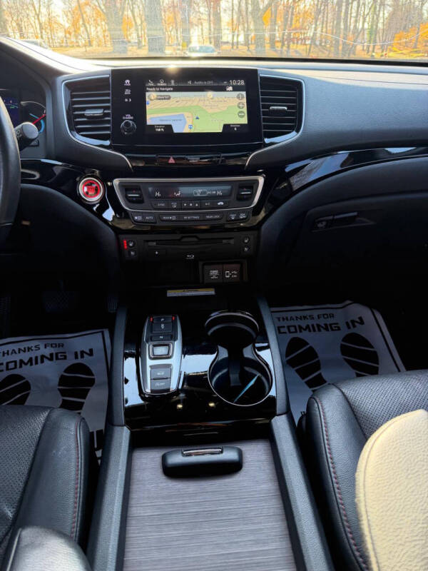 2021 Honda Pilot Black Edition