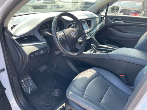 2020 Buick Enclave Essence