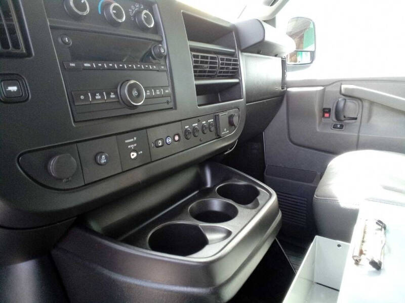 2017 Chevrolet Express 2500