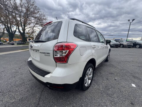 2015 Subaru Forester 2.5i