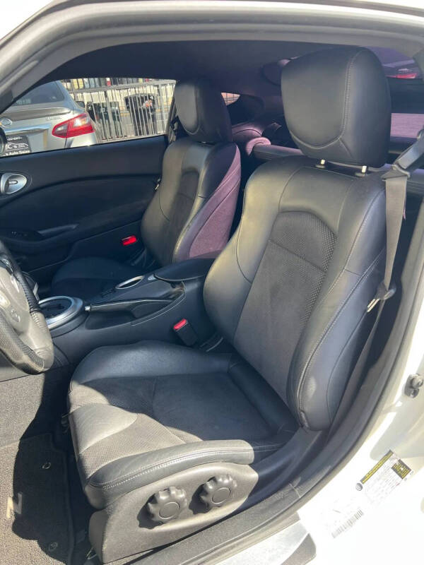 2011 Nissan 370Z Touring