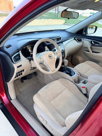 2015 Nissan Rogue SV