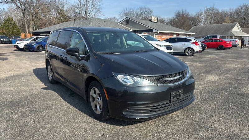 2017 Chrysler Pacifica LX