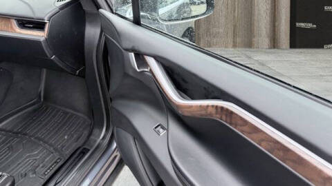 2020 Tesla Model X Long Range Plus