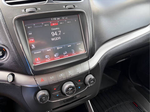 2019 Dodge Journey Crossroad