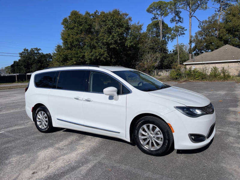 2017 Chrysler Pacifica Touring Plus