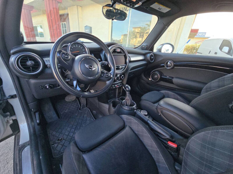 2015 MINI Hardtop 2 Door Cooper