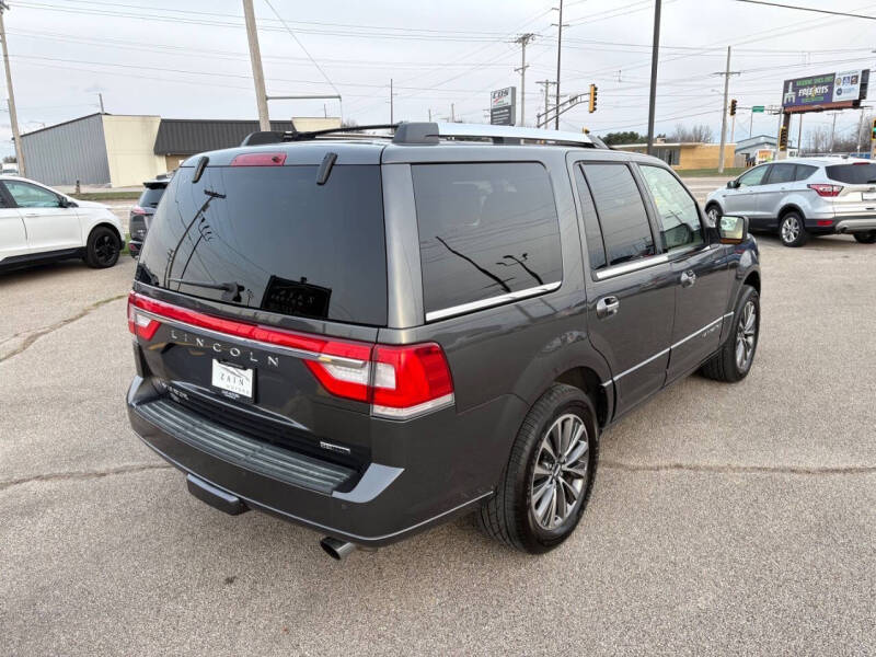 2016 Lincoln Navigator Select