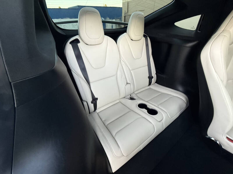 2021 Tesla Model X Long Range Plus