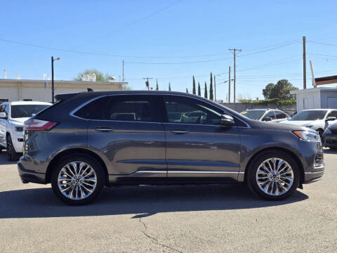 2020 Ford Edge Titanium