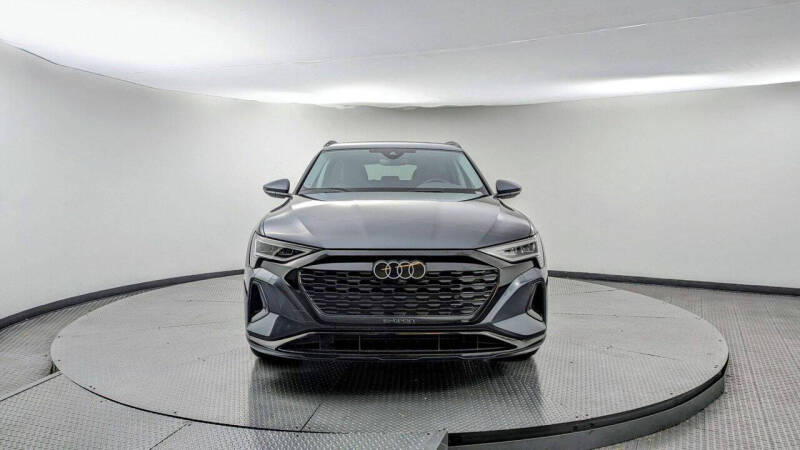 2024 Audi Q8 e-tron quattro Premium