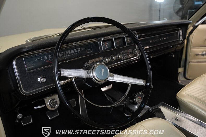 1966 Pontiac 2+2