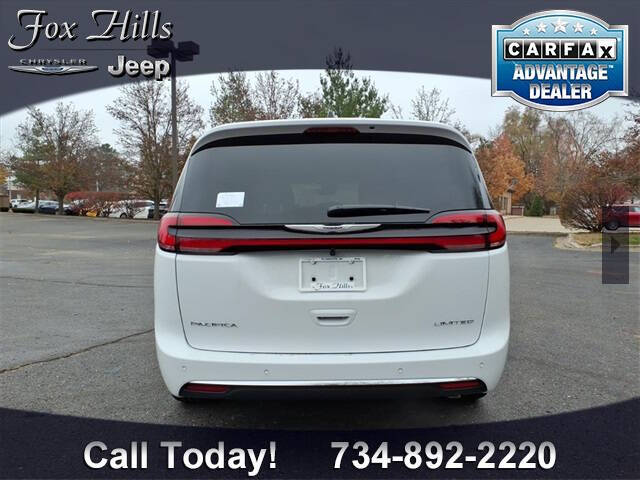 2026 Chrysler Pacifica Limited