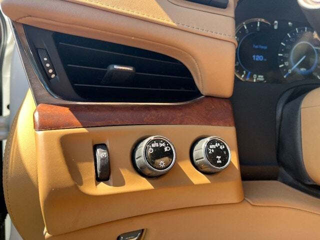 2017 Cadillac Escalade ESV 46