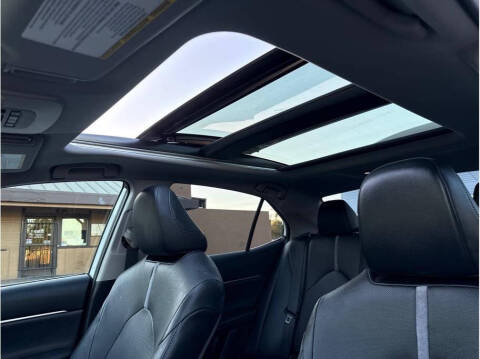 2020 Toyota Camry XSE